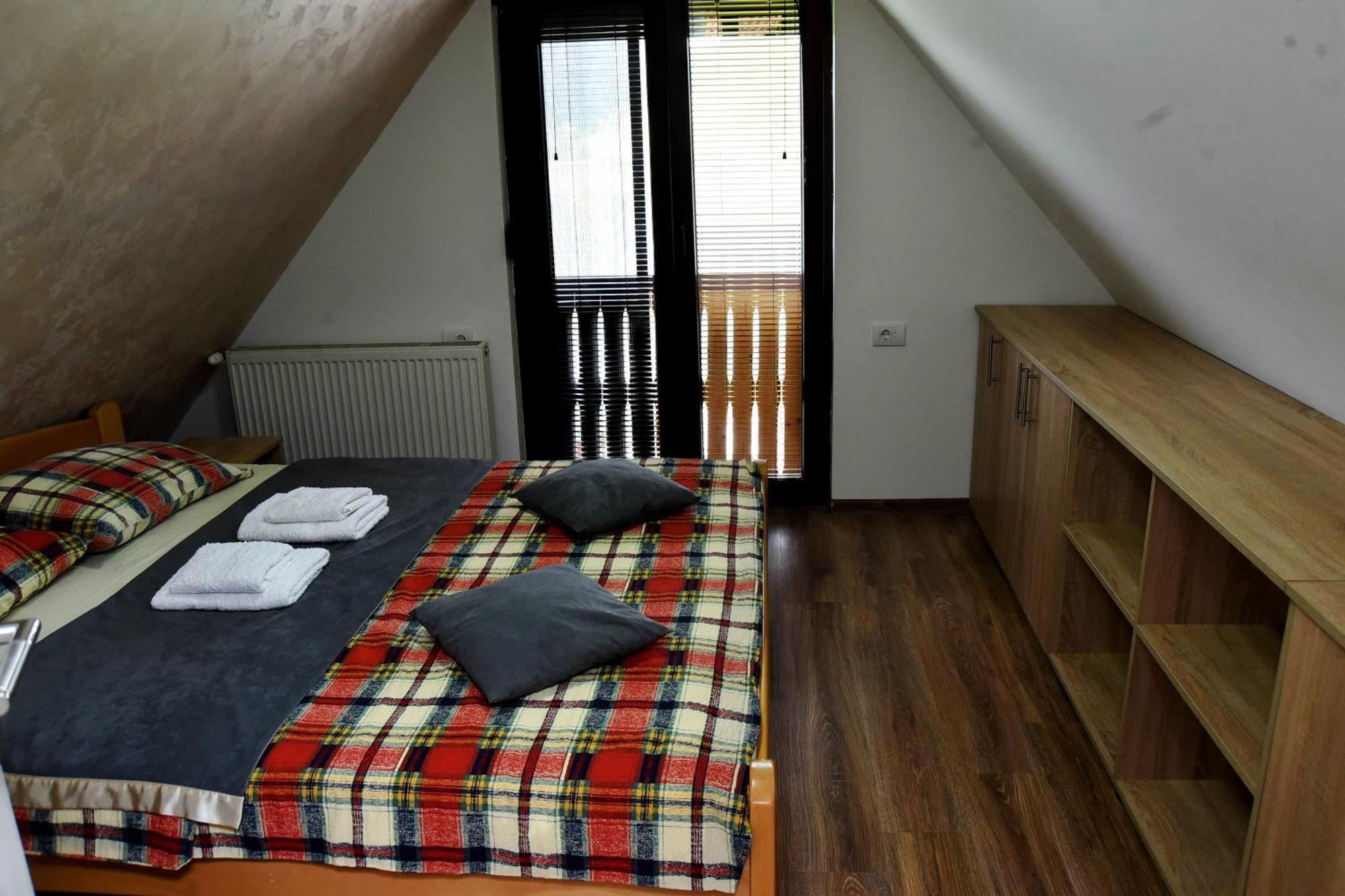 Zoranovi Konaci Villa Jevtici Ngoại thất bức ảnh
